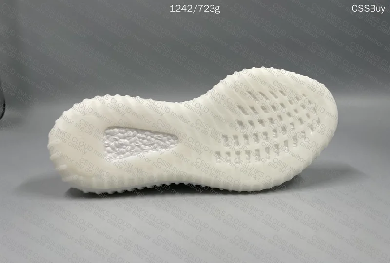 Yeezy 350 V2 Bone 7