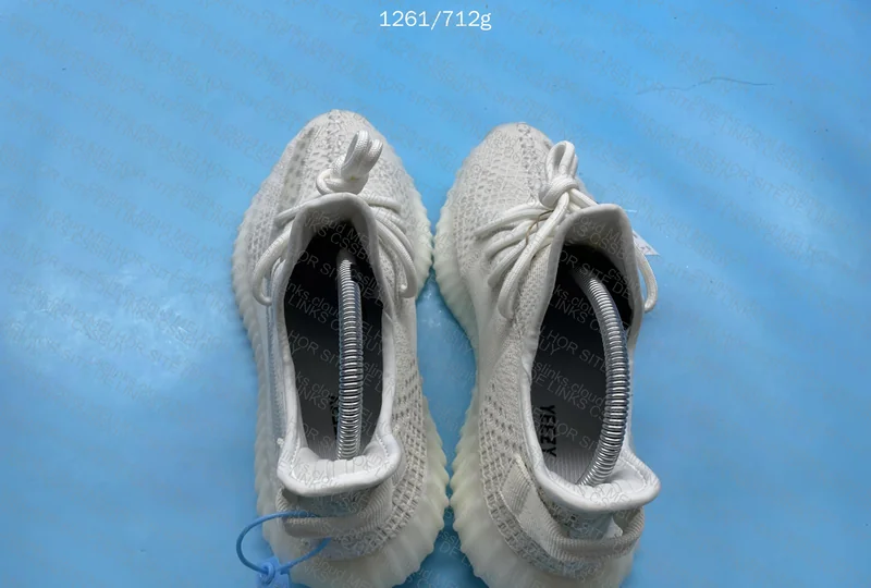 Yeezy 350 V2 Bone 3