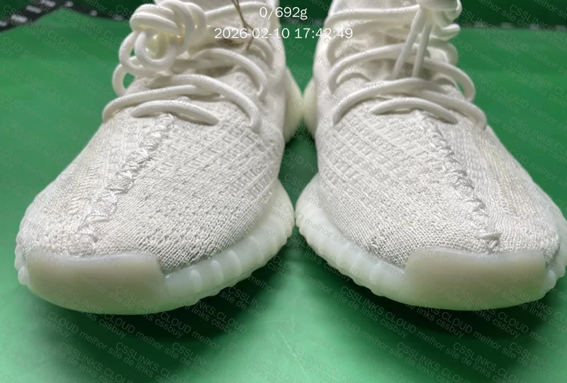 Yeezy 350 v2 bone 4