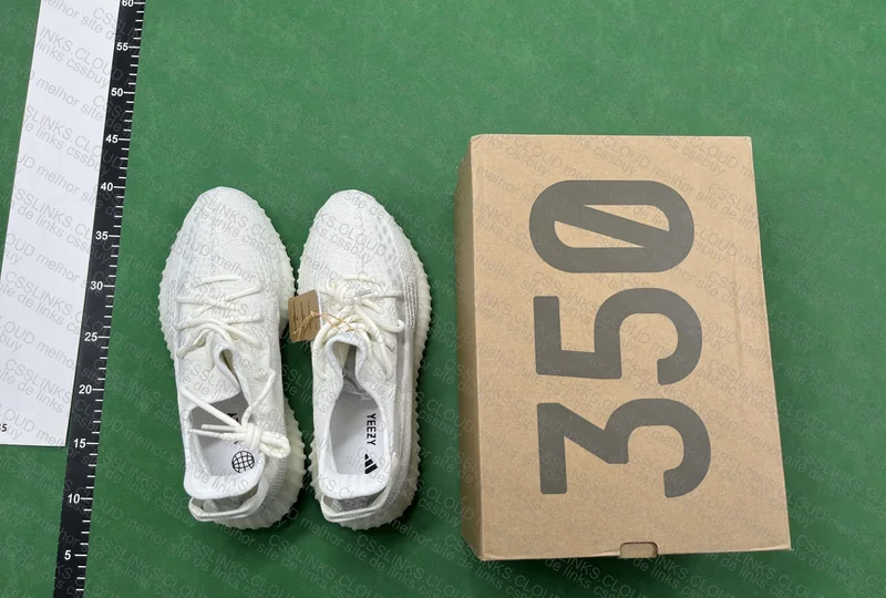 Yeezy 350 V2 Bone Batch GX (Help)