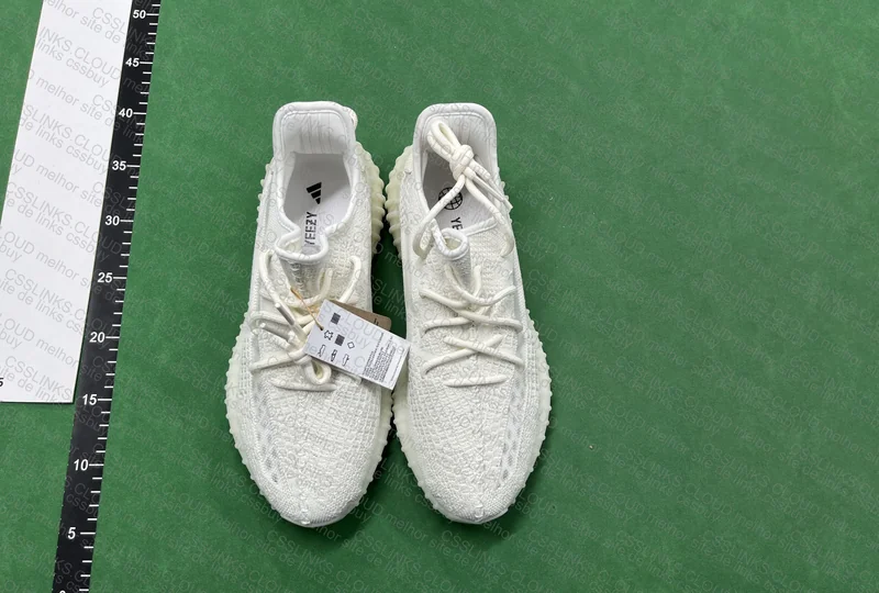 Yeezy 350 V2 Bone Batch GX (Help) 6