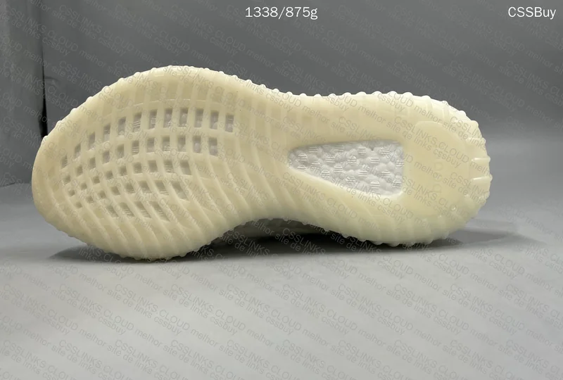 Yeezy 350 V2 Bone GL? 4