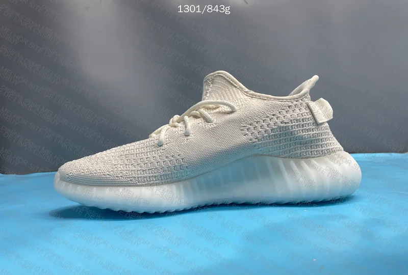 Yeezy 350 V2 Bone GL?? 3
