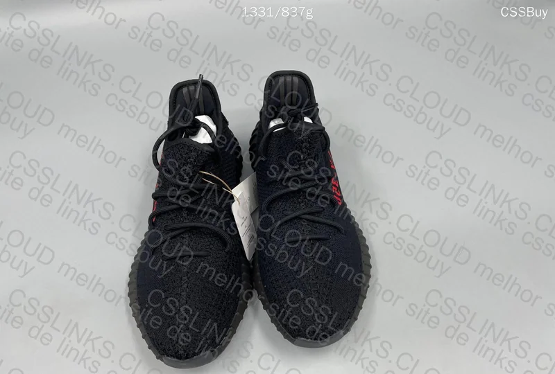 YEEZY 350 V2 “BRED” 3