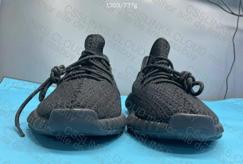 Yeezy 350 V2 Bred 3