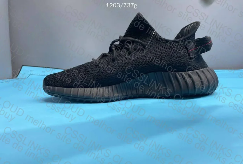 Yeezy 350 V2 Bred 4