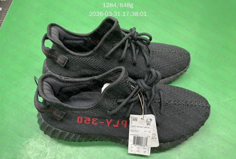 Yeezy 350 V2 Bred | LW