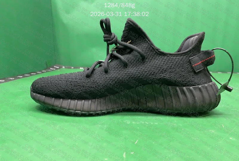 Yeezy 350 V2 Bred | LW 6