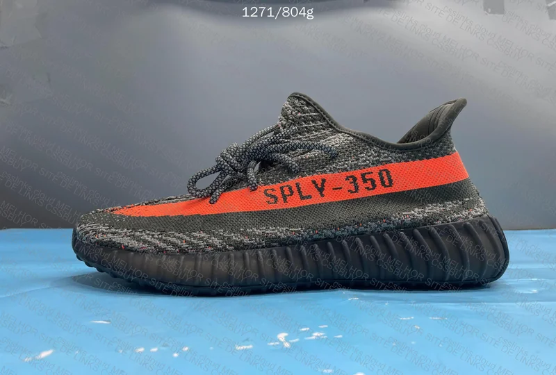 Yeezy 350 V2 Carbon (OG batch) 4