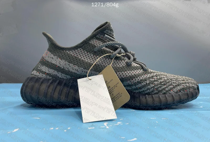 Yeezy 350 V2 Carbon (OG batch) 5