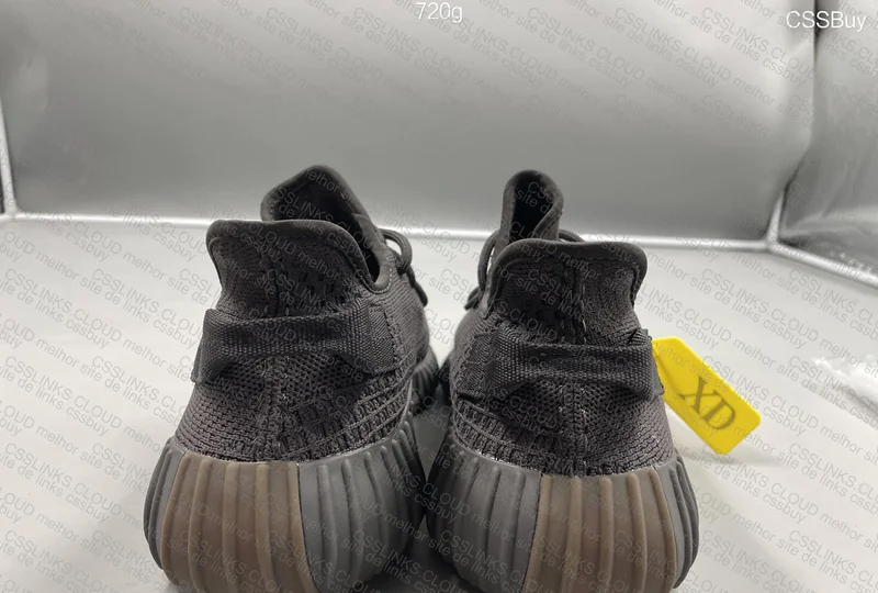 Yeezy 350 V2 Cinder - 158sir 5
