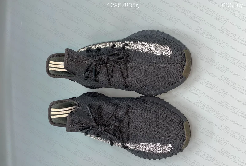 Yeezy 350 V2 CINDER REFLECTIVE - STOS AVALIEM 5