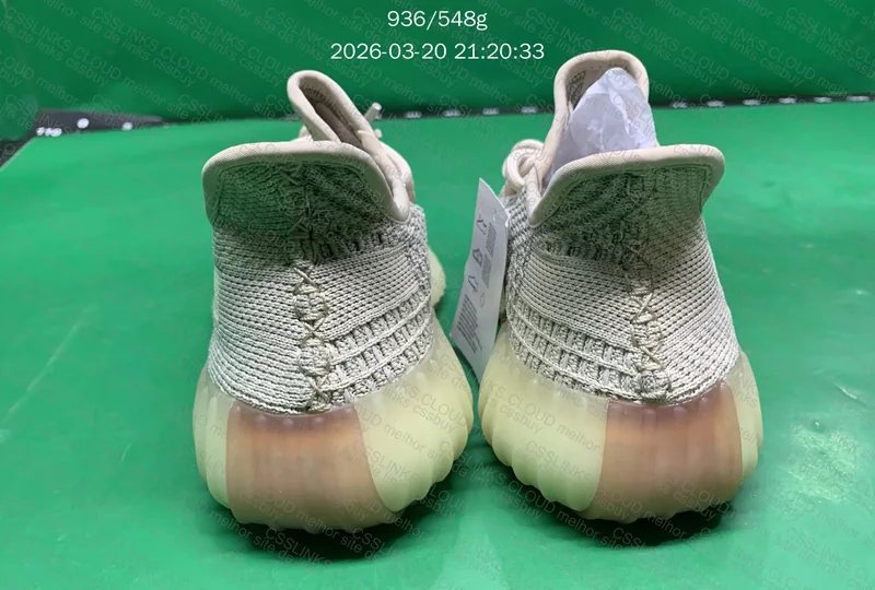 Yeezy 350 v2 Citrin - Blind Box 3
