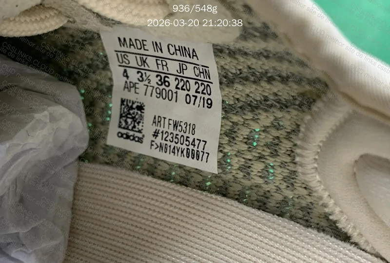 Yeezy 350 v2 Citrin - Blind Box 6