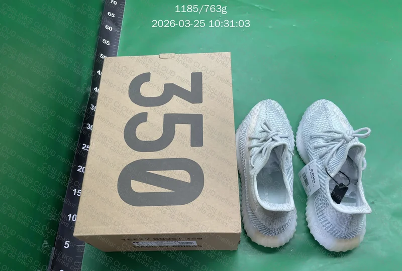 Yeezy 350 v2 Cloud white Lw