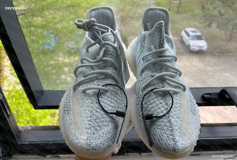 yeezy 350 v2 cloud white reflective 4