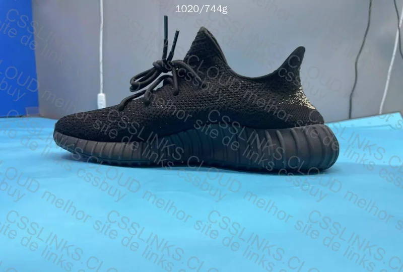 Yeezy 350 V2 Core Black White 8