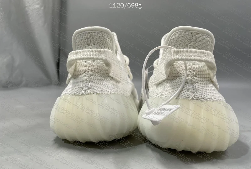 Yeezy 350 v2 Cream White 3