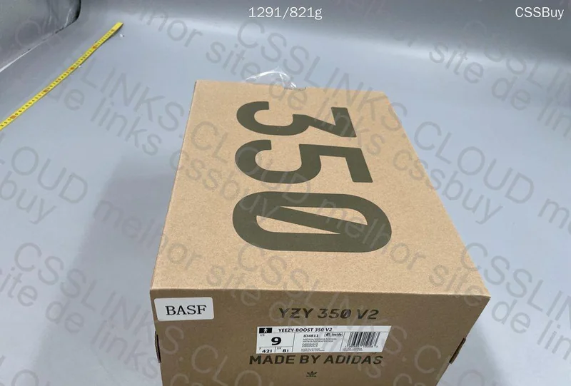 Yeezy 350 v2 Dark Salt 99y 8