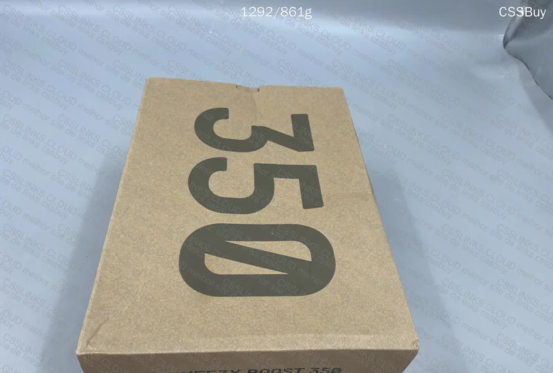 yeezy 350 V2 GL?? 10