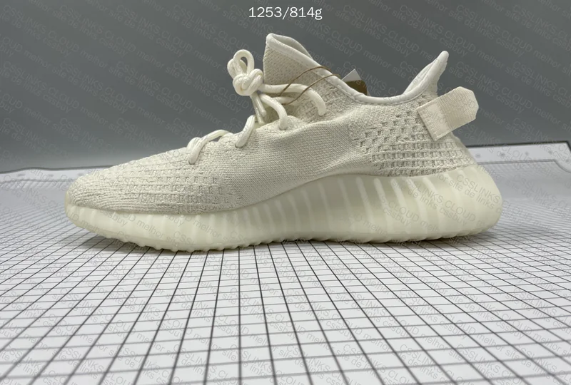 Yeezy 350 v2 (GL?) 4