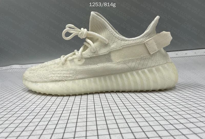 Yeezy 350 v2 (GL?) 9