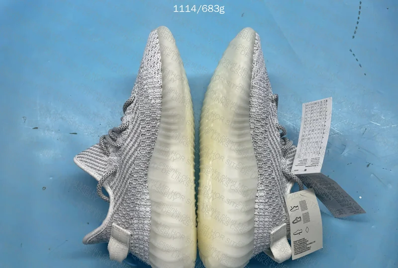 Yeezy 350 V2 GL or RL? 6