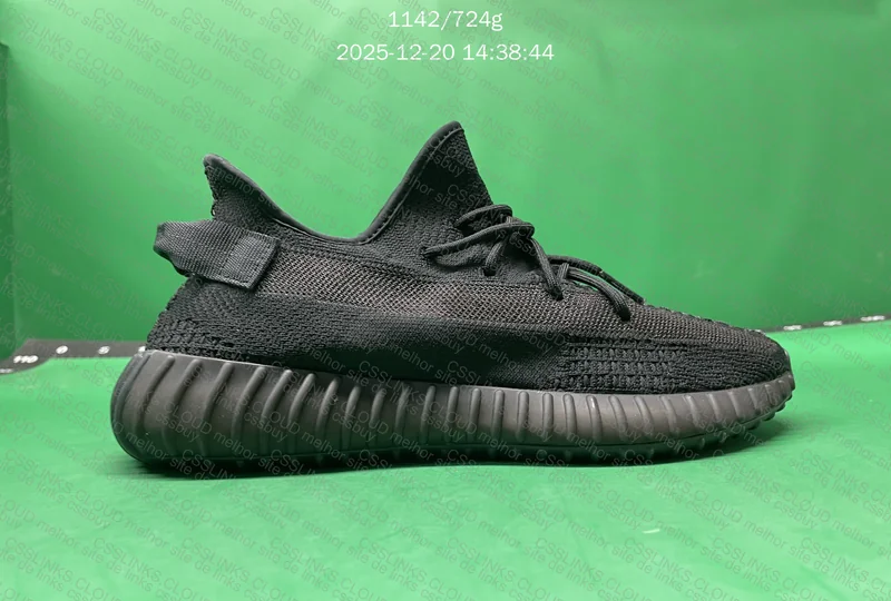 Yeezy 350 V2 HQ 4540 4