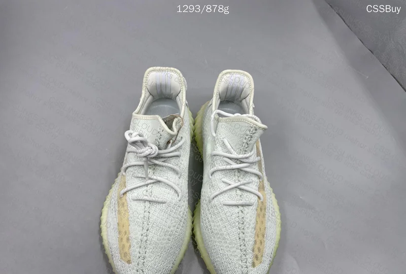 Yeezy 350 V2 Hyperspace LW