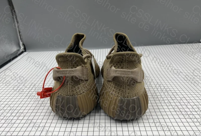 yeezy 350 v2 - jmdy