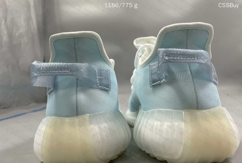 Yeezy 350 V2 Mono Ice 6