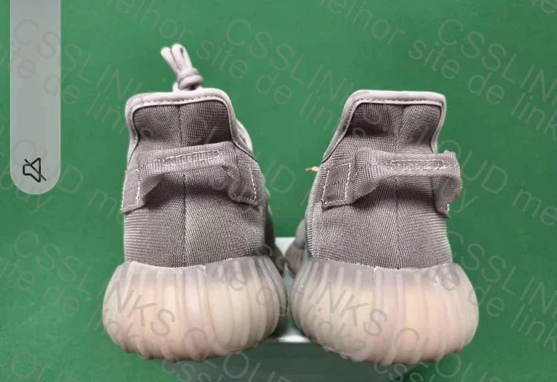 Yeezy 350 V2 Mono Mist (Blind box) Batch S2 3