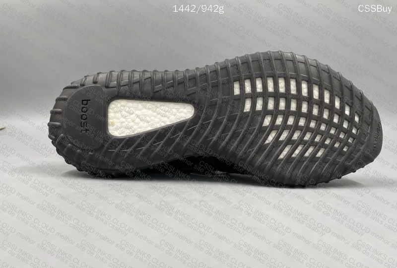 Yeezy 350 V2 - MX Rock (SALE) 10