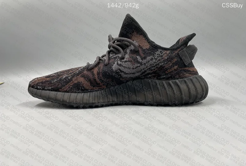Yeezy 350 V2 - MX Rock (SALE) 8