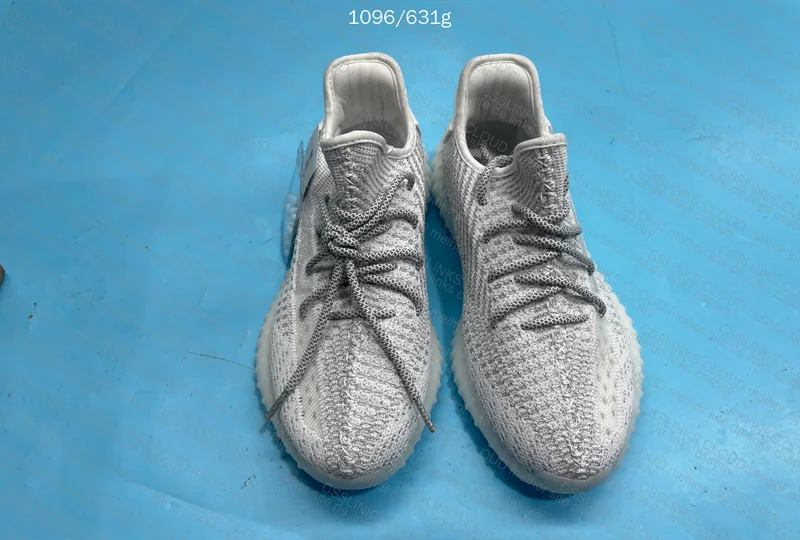 Yeezy 350 V2 OG batch