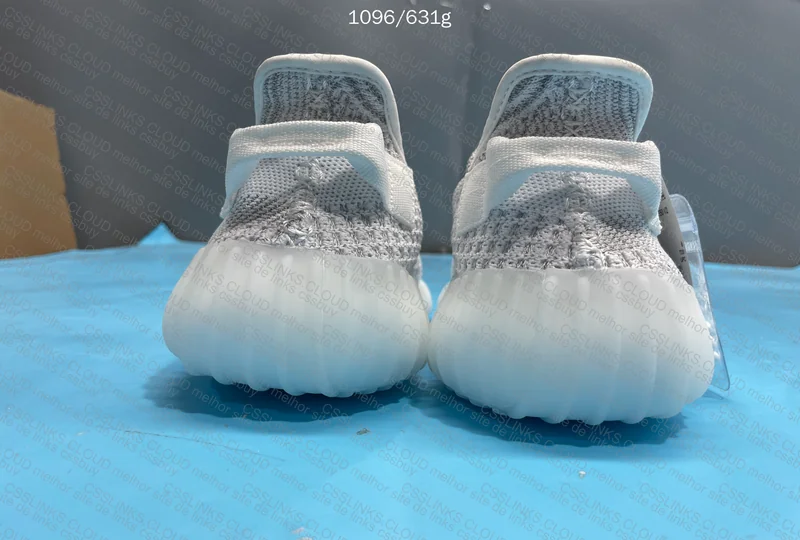 Yeezy 350 V2 OG batch 7