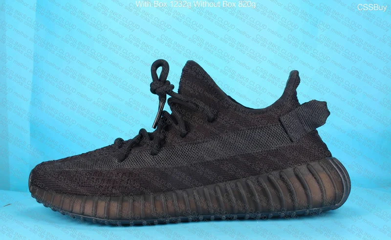 Yeezy 350 v2 onyx 3