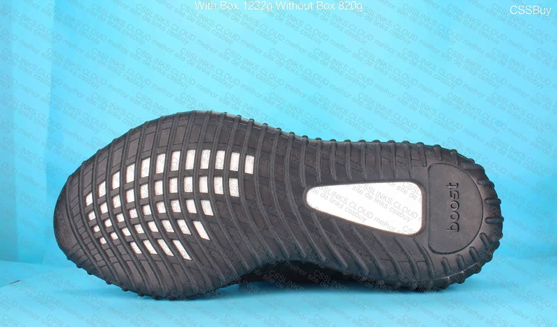Yeezy 350 v2 onyx 6