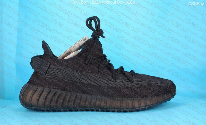Yeezy 350 v2 onyx 7