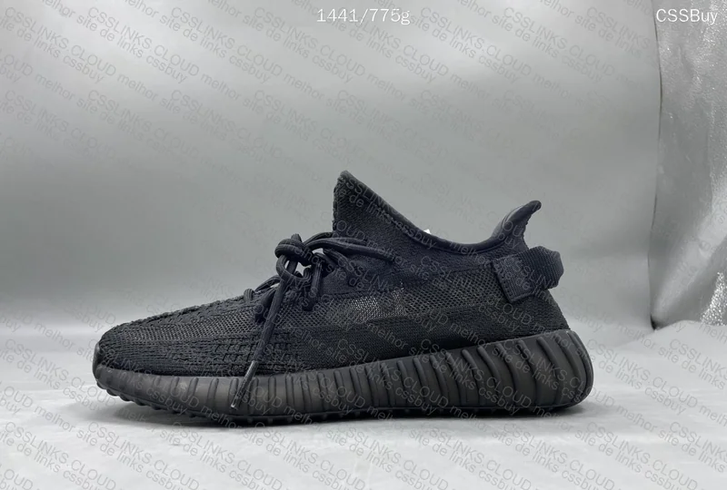 Yeezy 350 V2 Onyx 5