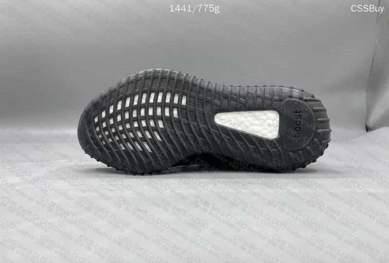 Yeezy 350 V2 Onyx 6