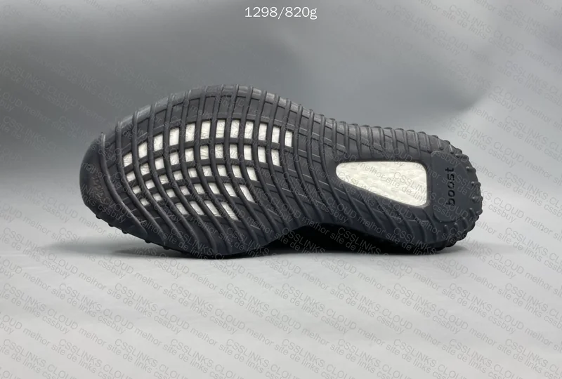 Yeezy 350 V2 Onyx 8