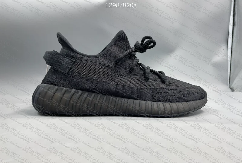 Yeezy 350 V2 Onyx 9