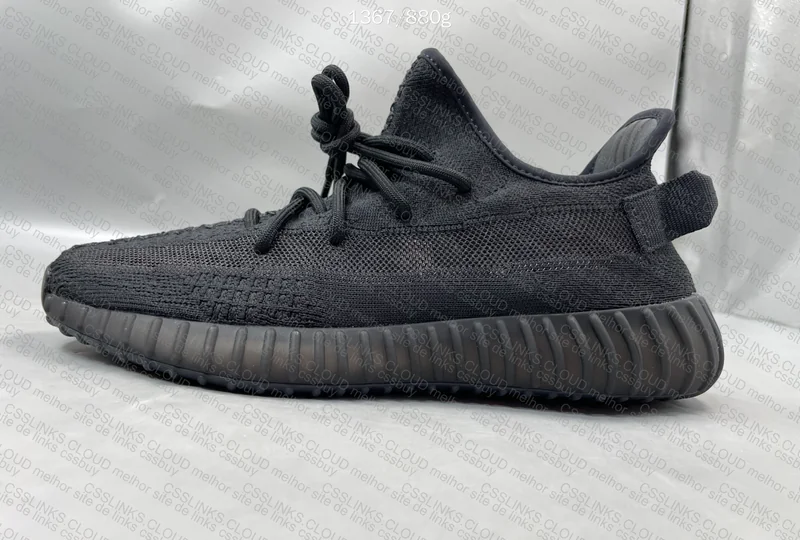 Yeezy 350 v2 ONYX - LW