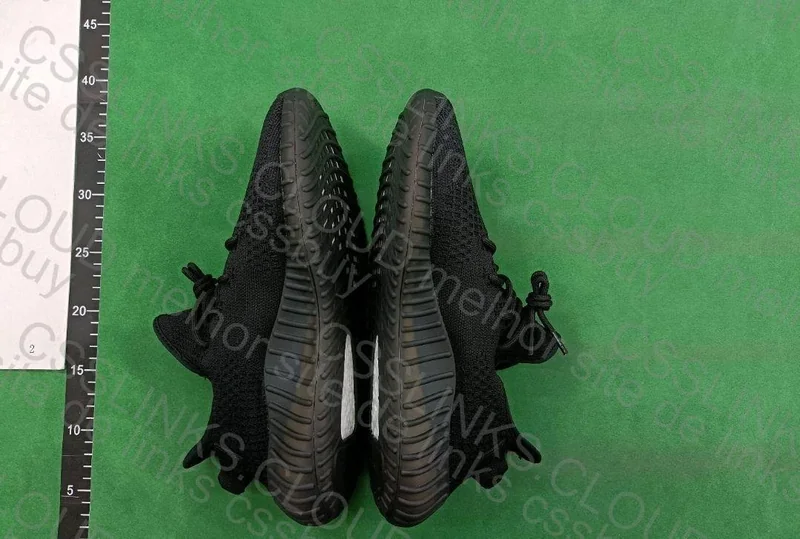 Yeezy 350 V2 Onyx OG Batch 3
