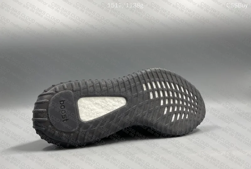 Yeezy 350 V2 Oreo 6