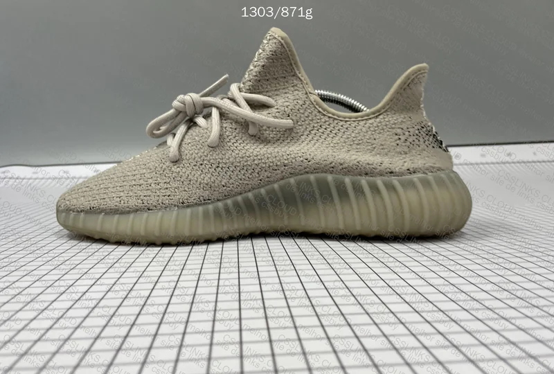 Yeezy 350 v2 (PROMO JMDY 99y) 5