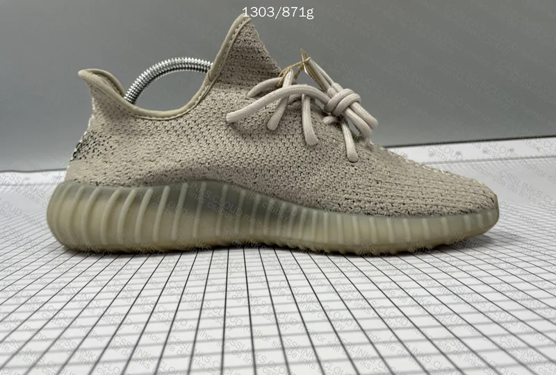 Yeezy 350 v2 (PROMO JMDY 99y) 8