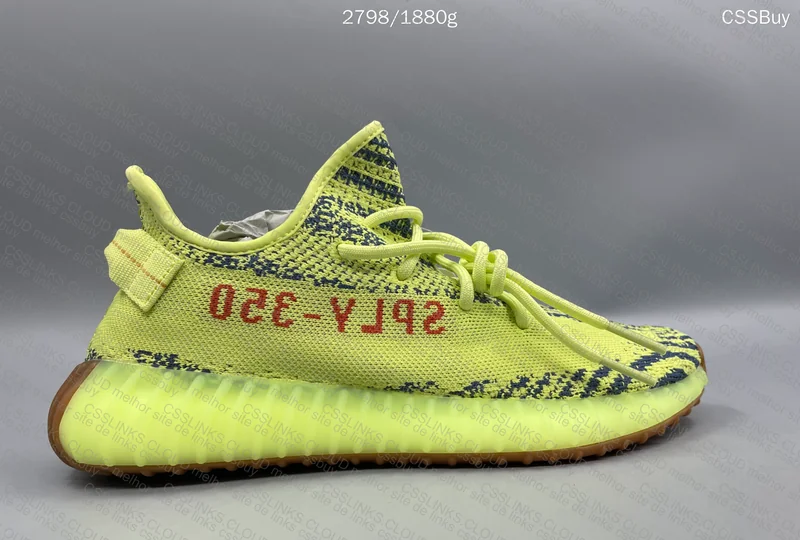 Yeezy 350 V2 - Sale - Random CW 2