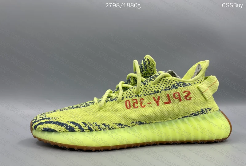 Yeezy 350 V2 - Sale - Random CW 6